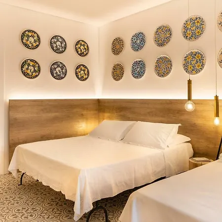 Filinona Nocleg ze śniadaniem 4*